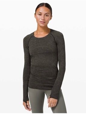 Lululemon Swiftly Tech Long Sleeve 2.0
Army Green / Black